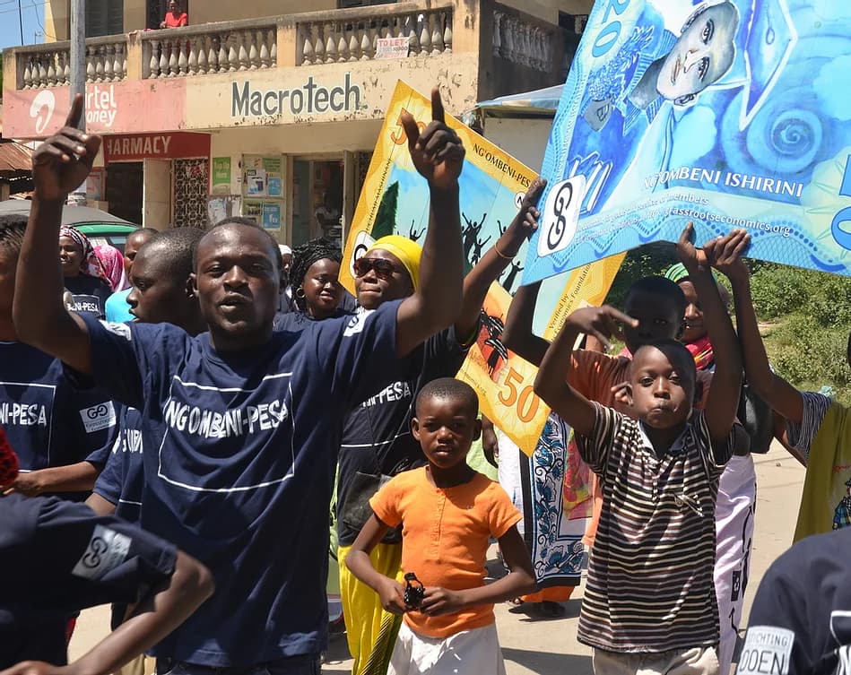 Community commitment pooling